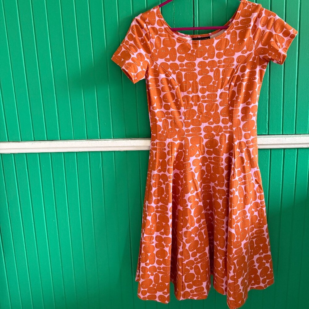 Nooworks Cha Cha dress in Pebble People design